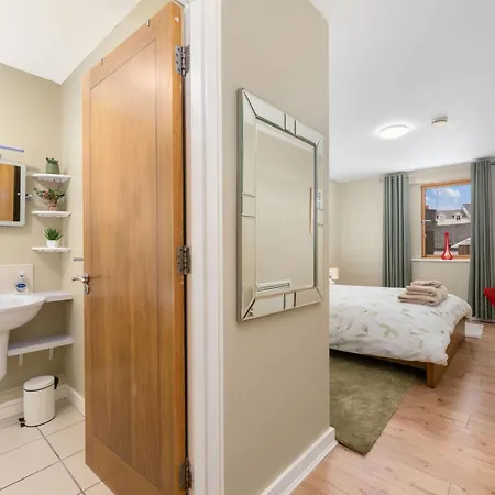 453 - Hébergement de vacances *